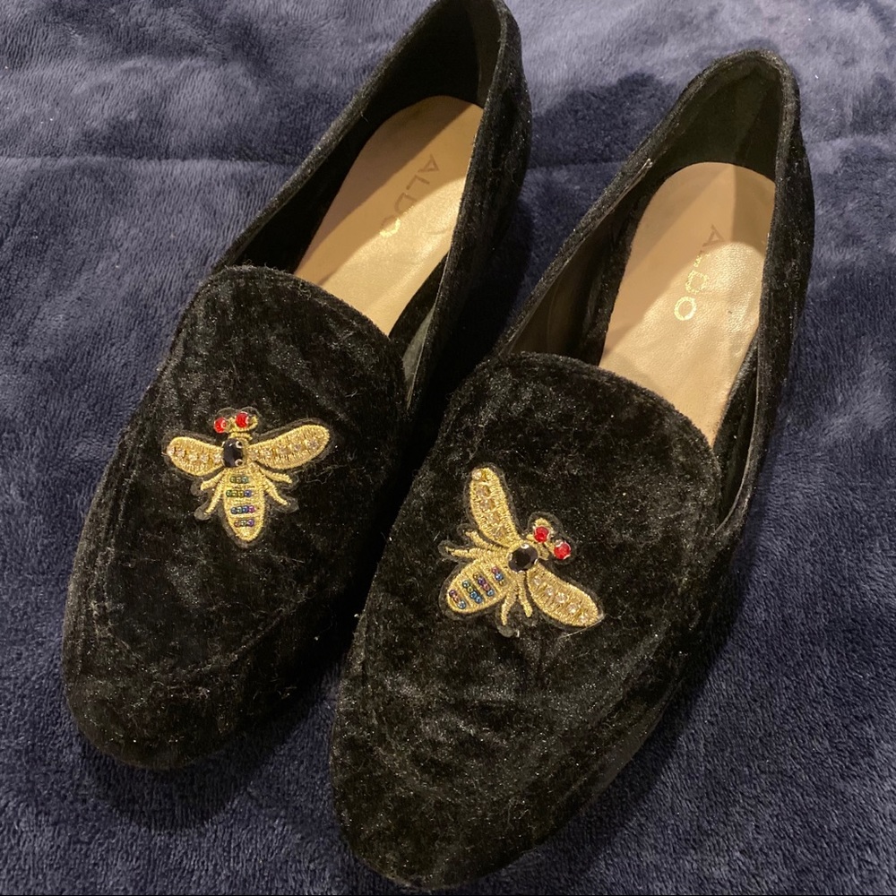 Aldo velvet loafers with bee design